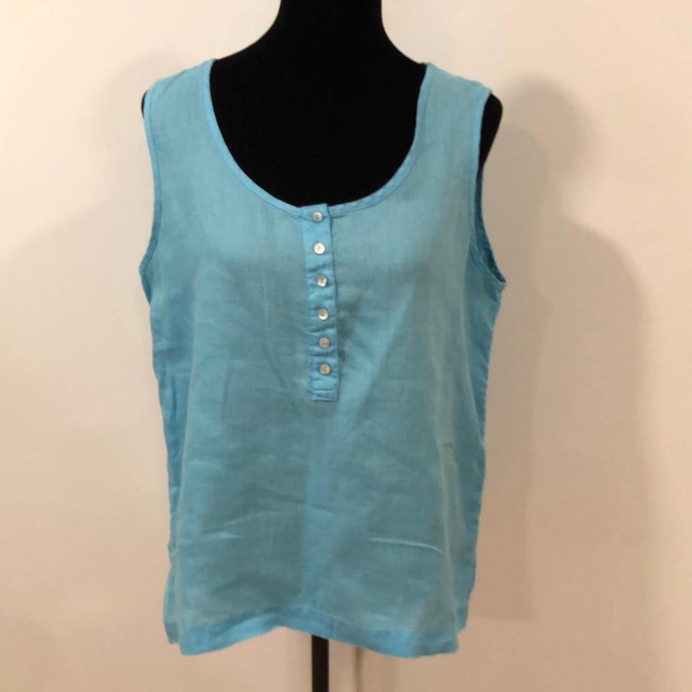Jones & Co Linen Top